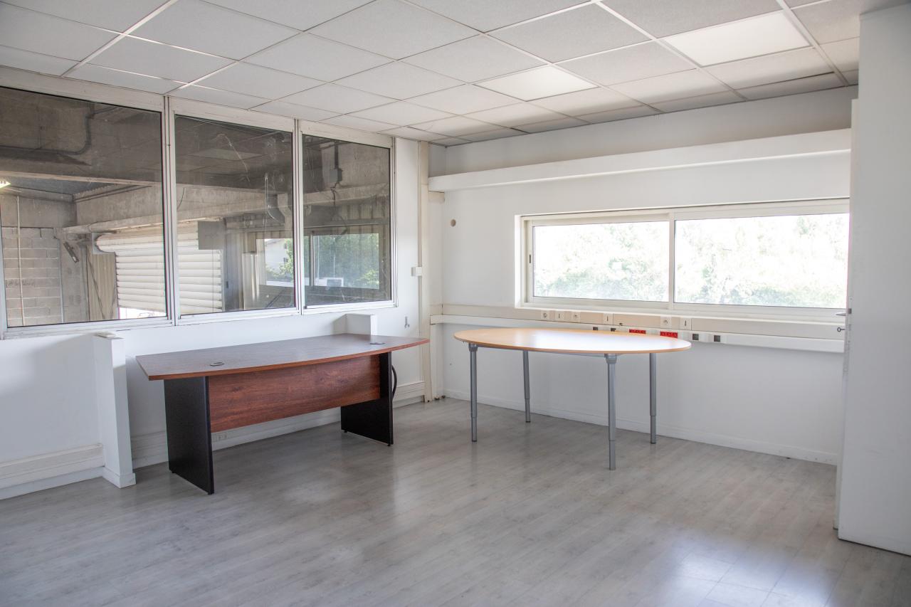 Local d'activité Portet-sur-Garonne 858m² Location local d'activité Portet-sur-Garonne Haute-Garonne OLACT2533375 5